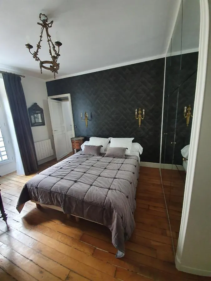 Chez Pepe Merle - Chambres D'Hotes Au Coeur De Paris