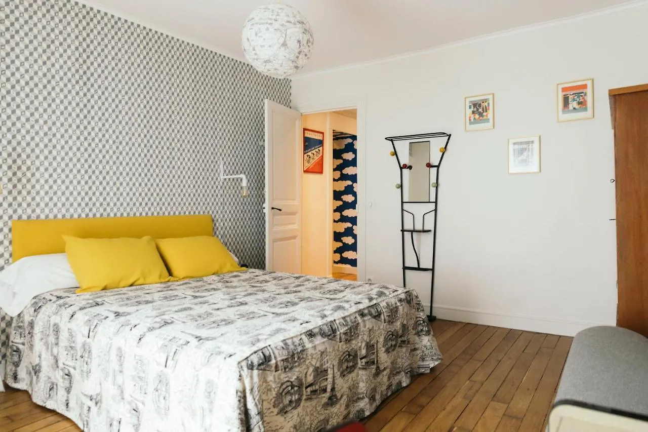 Bed & Breakfast Chez Pepe Merle - Chambres D'Hotes Au Coeur De Paris
