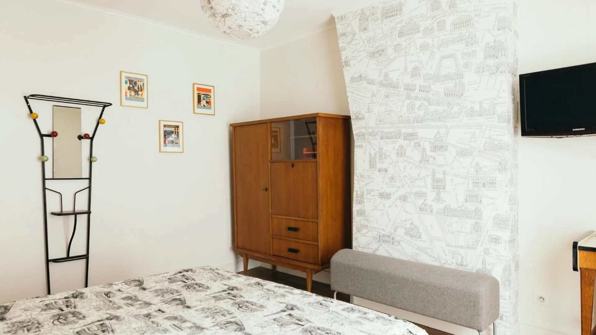 Bed & Breakfast Chez Pepe Merle - Chambres D'Hotes Au Coeur De Paris
