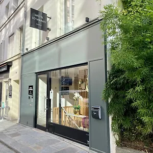 Au Coeur Du Marais Hotel
