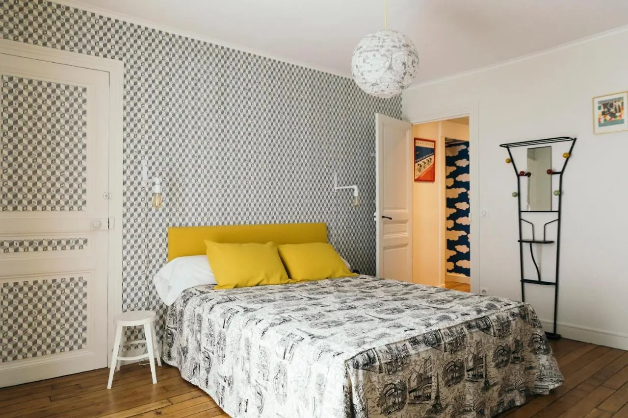 Chez Pepe Merle - Chambres D'Hotes Au Coeur De Paris 0*,